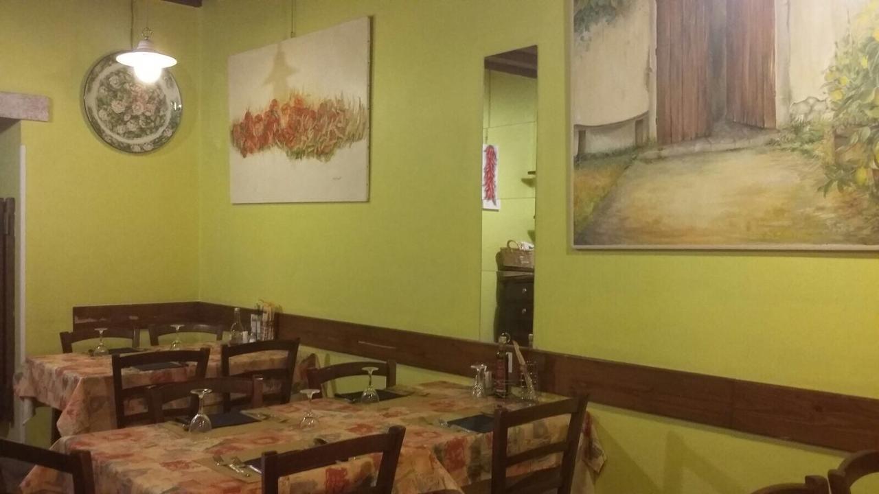 Ristorante Pizzeria Al Mondo Valstagna Exterior foto